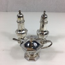 Vintage 1982 R E Porter Solid