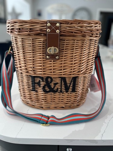Fortnum and mason - mason, shoulder