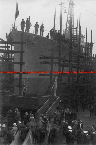 F002921 hms douglas - hms, d90