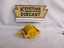 }MBM Model Tow Roller -