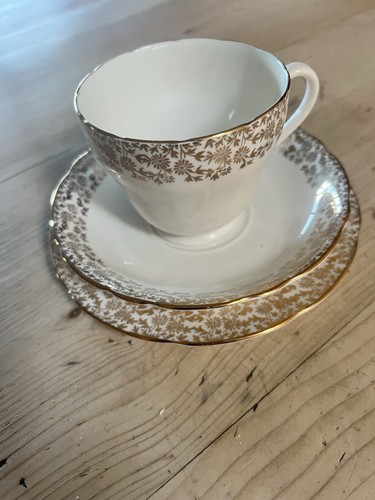 Trio tea cup saucer and - tea,