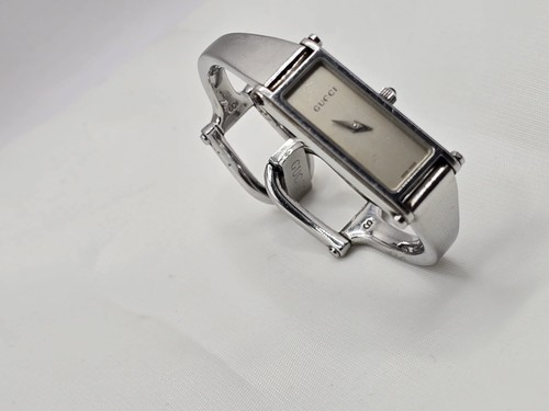 Gucci 1500 silver - gucci,
