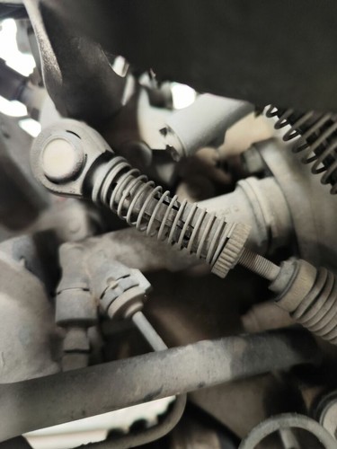 1874858 clutch master cylinder