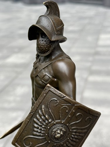 Bronze statue warrior - statue,