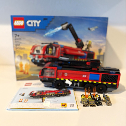 Lego city 60499 airport - lego,