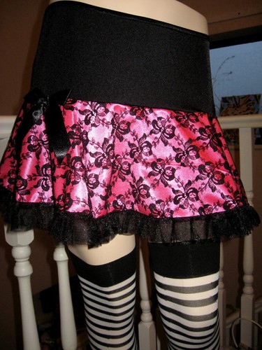 Black mini skirt lace pink - black,