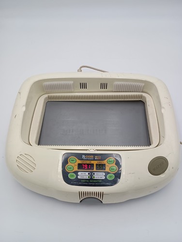 Com digital incubator as - 20,