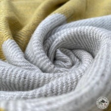 Cashmere blanket "Chilancho (चिलान्चो)" - handmade from Nepal, cozy blanket