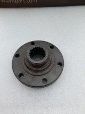 LANDROVER SERIES 3 SWB/LWB  NEW 24 Spline Drive Member / Flange 571711  Genuine.