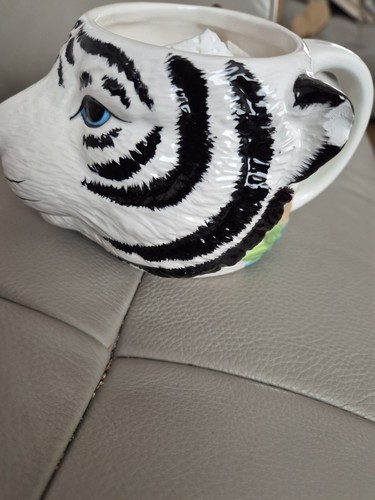 Busch gardens white tiger - tiger, mug