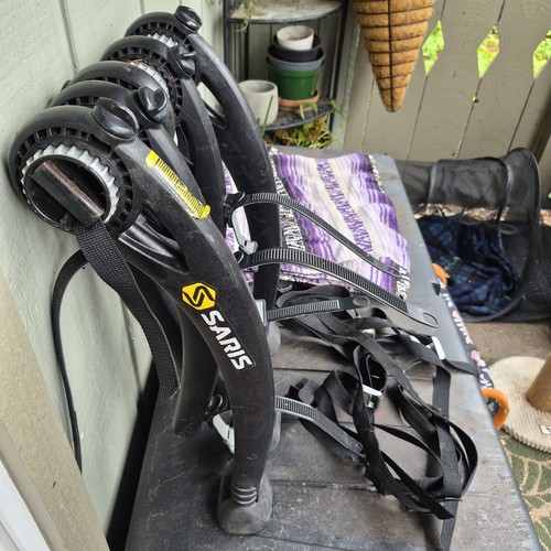 Saris bones bike - bike, trunk