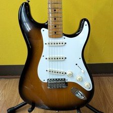 (Fender American) Vintage 1957 Stratocaster 2 Color Sunburst USA Electric Guitar