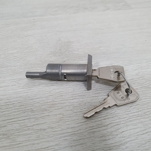 Lowe fletcher lock for - l&f,