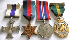 WW2 RETREAT TO DUNKIRK MILITARY CROSS M.C. T.D. GROUP WORCESTERSHIRE REGT P.O.W.