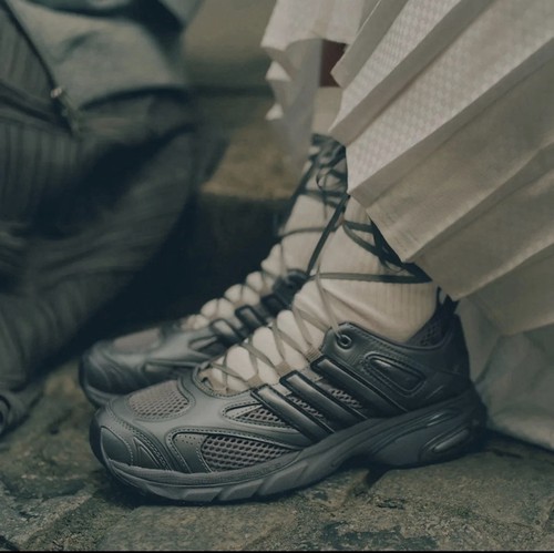 Adidas taqwa bint ali adistar - adidas,