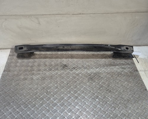 Mercedes c200 door saloon - mercedes,