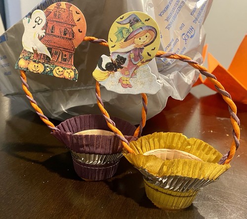 Vintage halloween nut cups - 2,