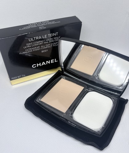 Chanel teint ultra - le, tenue