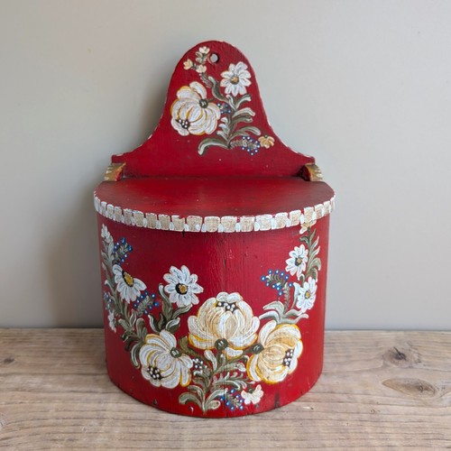 Vintage norwegian hand painted - hand,