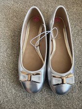 Head over Heels metallic Ballet Style Bow Pump size 38/UK 5