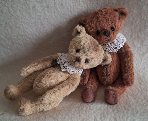 Artist bears duo - 🤎🤎🤎artist,