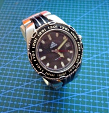 Adidas  Unisex 10-0105 Stainless Steel Bracelet Watch Divers Style Watch