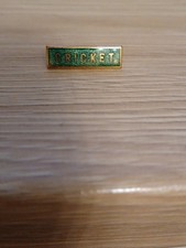 Vintage Thomas Fattorini Badge