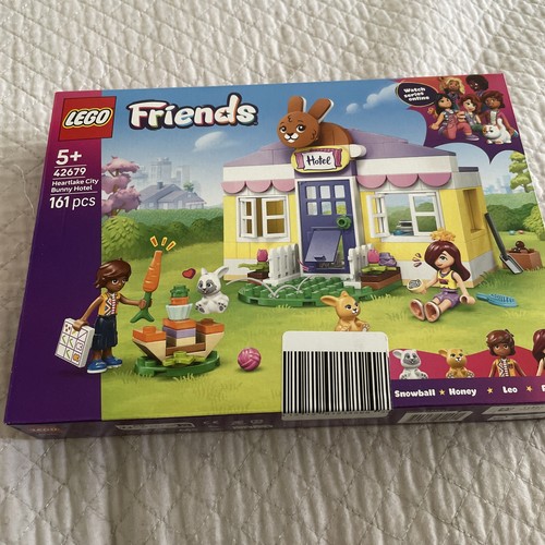 Lego friends 42679 - friends, heartlake