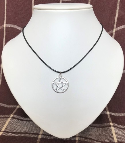 Large pentagram star pendant - large,
