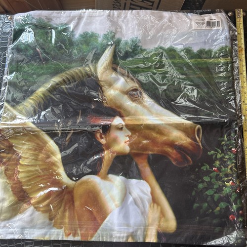 Angel with horse - with, is