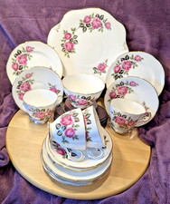 17 piece, 4 Person ~ Vintage