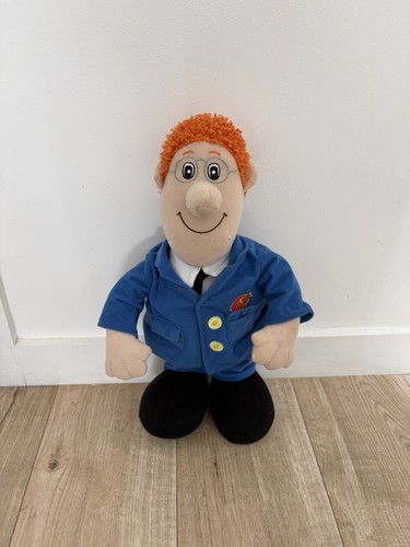 Talking postman pat plush soft - pat,