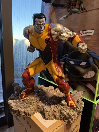 Sideshow colossus exclusive - colossus,