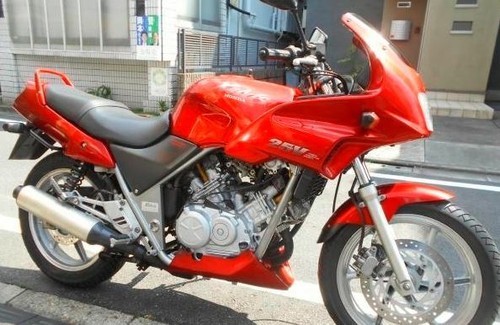 Honda xelvis mc25 - spada, mc20