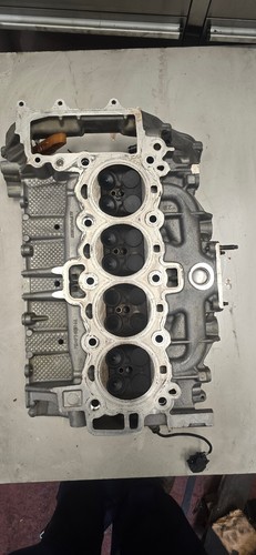 Jaguar engine cylinder - cylinder, head