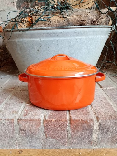 Creuset lightweight oval - le,