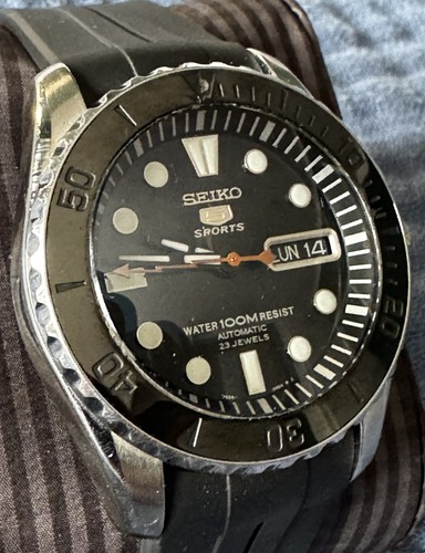 Seiko sports automatic diver - seiko,