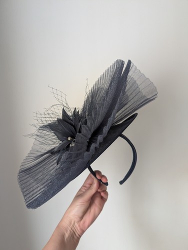 Navy blue statement hatinator - blue,