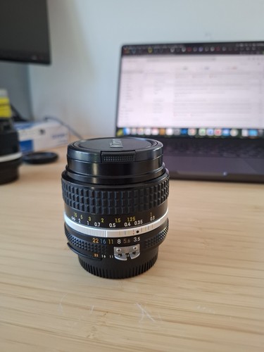 Nikon 28mm nikkor - f/3.5,