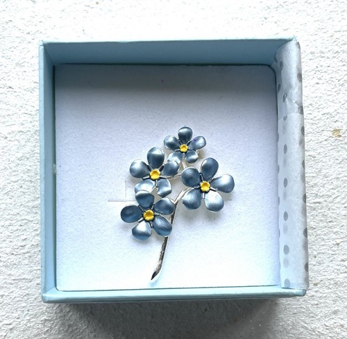 Silver plated brooch - silver-plated,