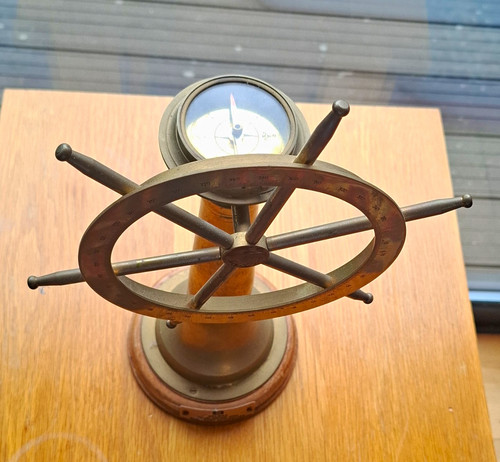 Delmas brass ship - delmas, compass