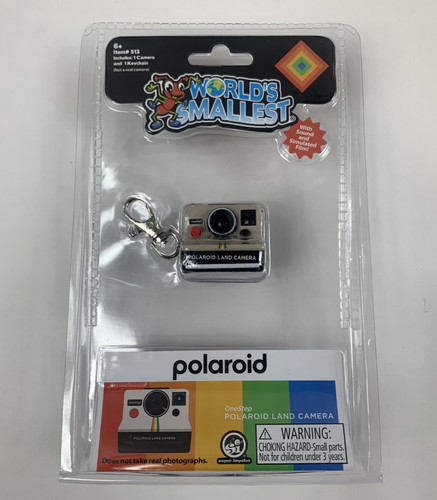 World smallest polaroid - world's,