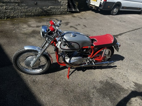 Norton triumph triton - norton, cafe