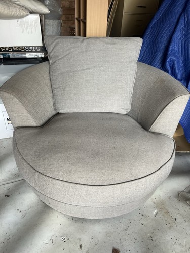 Cuddle chair swivel base - cuddle,