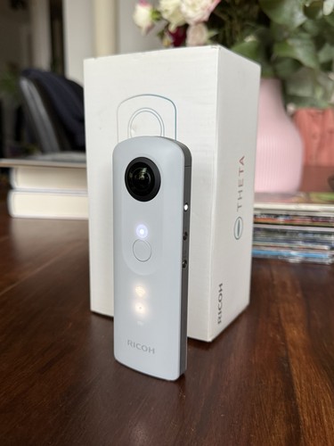 Ricoh theta 360 camera - sc,