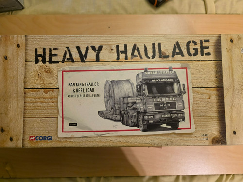 Corgi cc12007 scale man - corgi,