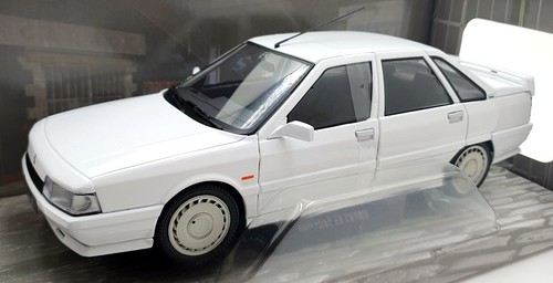Solido scale diecast - scale,