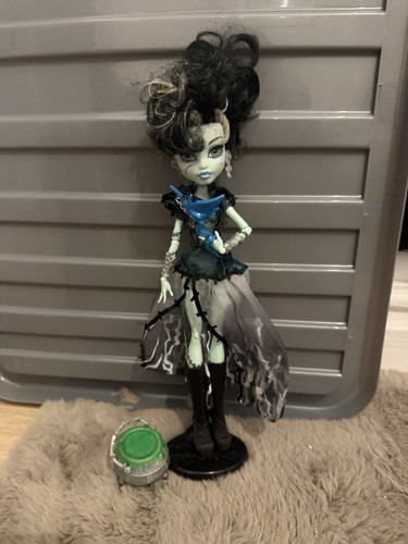 Monster high frankie stein - monster,
