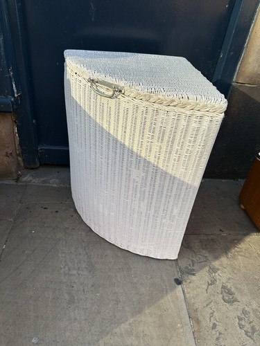 Laundry basket woven - laundry,