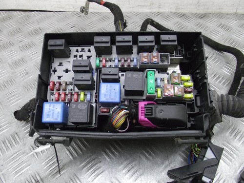 Vauxhall meriva fusebox - meriva, b
